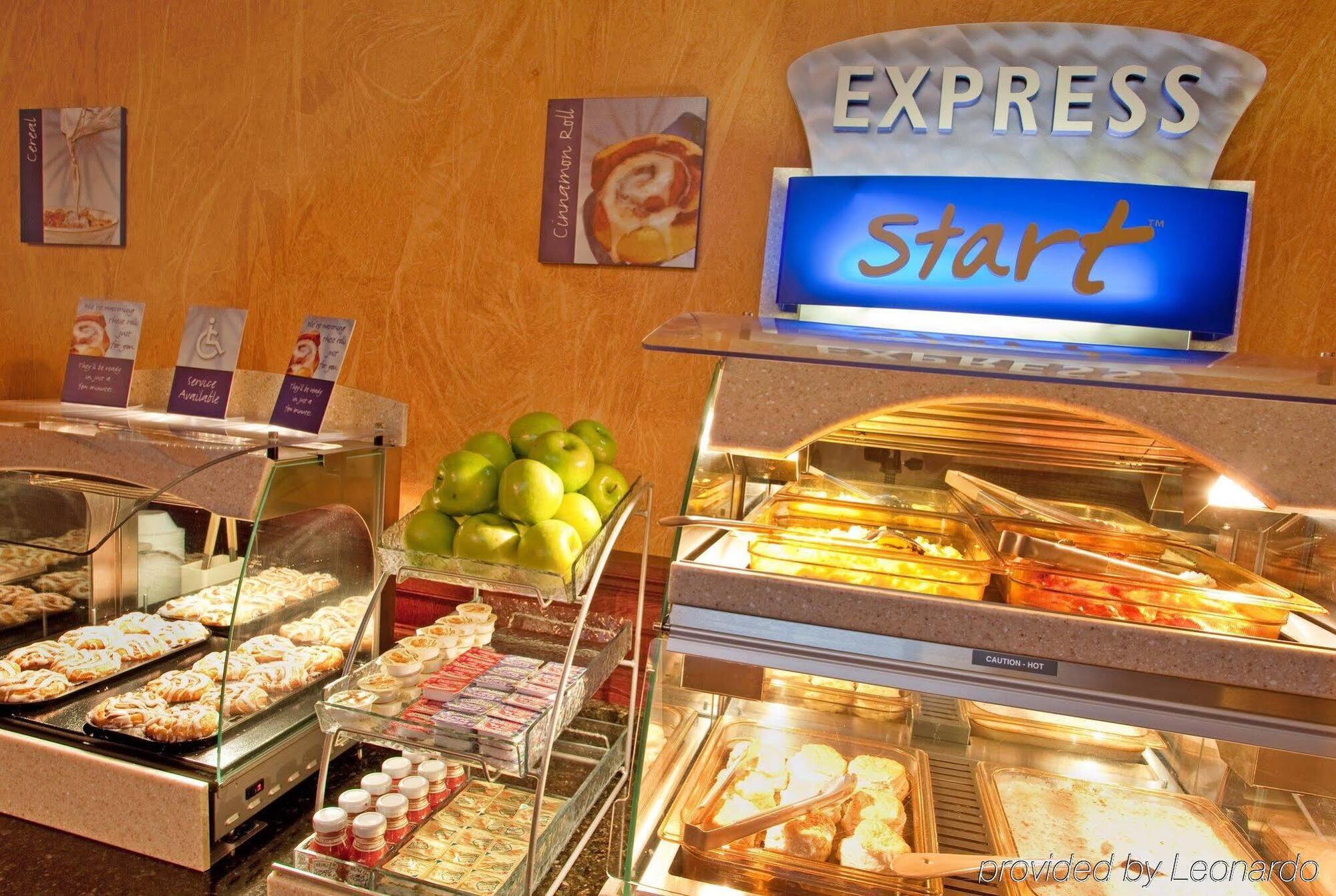 Holiday Inn Express Hotel Pittsburgh-North/Harmarville By Ihg Exterior foto